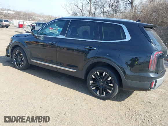 2023 Kia Telluride SX Prestige X-Pro with VIN 5XYP5DGC2PG365999, listed as a IAAI auction lot 41801800 with 38,088 mi miles and . Bid and sale history available at DreamBid. Image 3.