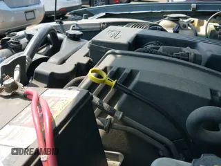 2006 Chevrolet Colorado 3LT z VIN 1GCDT136268157084, wystawiony jako IAAI lot #42803976 z przebiegiem 269 089 mil mil oraz . Historia ofert i sprzedaży dostępna na DreamBid. Obrazek 19.
