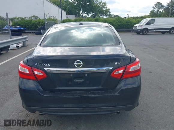 2017 Nissan Altima SL z VIN 1N4AL3AP0HC112371, wystawiony jako IAAI lot #42185520 z przebiegiem 97 781 mil mil oraz . Historia ofert i sprzedaży dostępna na DreamBid. Obrazek 16.