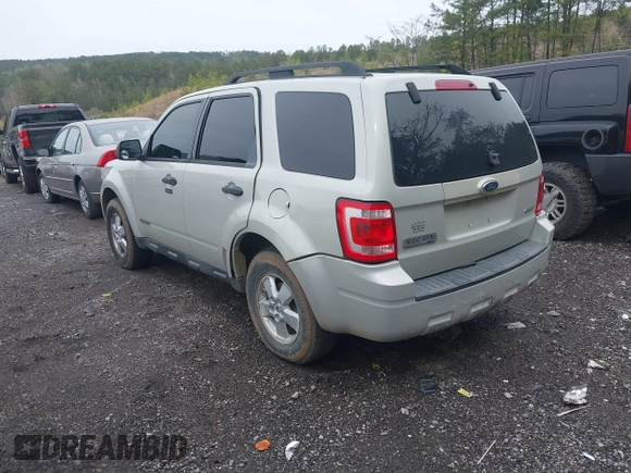 2008 Ford Escape XLT with VIN 1FMCU93148KC00109, listed as a IAAI auction lot 41859745 with 202,312 mi miles. Bid and sale history available at carsss.com. Image 3.