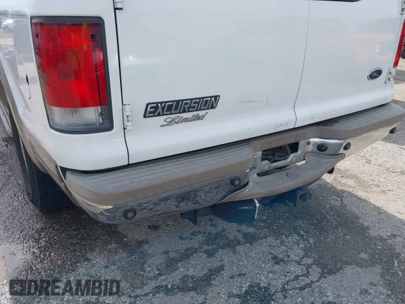2001 Ford Excursion Limited с VIN 1FMNU42L91EC54752, выставлен на аукционе IAAI как лот 42490476 с пробегом 180 533 миль миль и . История ставок и продаж доступна на DreamBid. Изображение 12.
