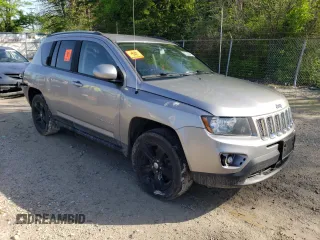 2016 Jeep Compass High Altitude с VIN 1C4NJDEB7GD720855, выставлен на аукционе Copart как лот 57209845 с пробегом 145 773 миль миль и Списание • Salvage title. История ставок и продаж доступна на DreamBid. Изображение 4.