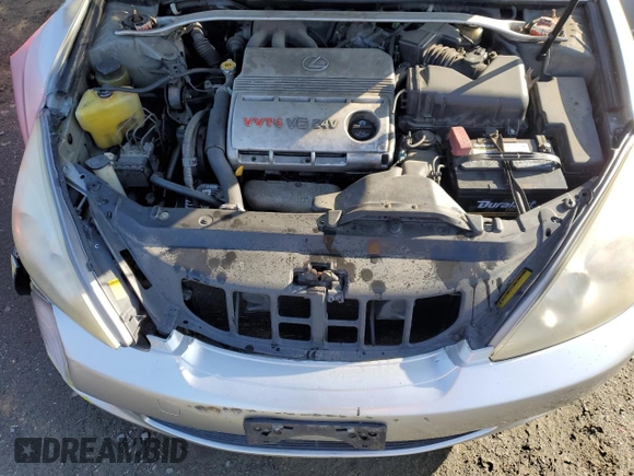 2002 Lexus ES 300 with VIN JTHBF30G420018931, listed as a Copart auction lot 51115275 with 292,777 mi miles and Salvage Title. Bid and sale history available at DreamBid. Image 11.