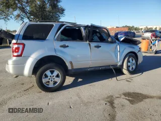2012 Ford Escape XLT with VIN 1FMCU0D70CKC85800, listed as a Copart auction lot 82140514 with Not provided miles and Salvage title. Bid and sale history available at DreamBid. Image 3.