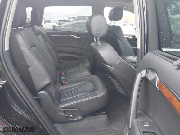 2015 Audi Q7 3.0T Premium Plus with VIN WA1LGAFE3FD024130, listed as a IAAI auction lot 41935105 with 1 mi miles. Bid and sale history available at carsss.com. Image 8.