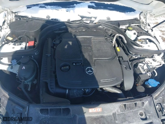 2014 Mercedes-Benz C-Class C 300 Sport with VIN WDDGF8AB8EA952599, listed as a IAAI auction lot 41592549 with 126,903 mi miles. Bid and sale history available at carsss.com. Image 10.