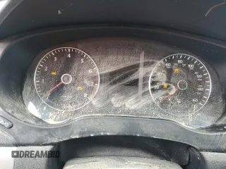 2013 Volkswagen Jetta SE с VIN 3VWDX7AJ5DM311890, выставлен на аукционе Copart как лот 50812155 с пробегом Не указан миль и Списание • Salvage title. История ставок и продаж доступна на DreamBid. Изображение 9.