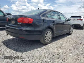 2012 Volkswagen Jetta SE with VIN 3VWDX7AJ0CM337019, listed as a Copart auction lot 62863765 with 135,610 mi miles and Clean title. Bid and sale history available at DreamBid. Image 3.