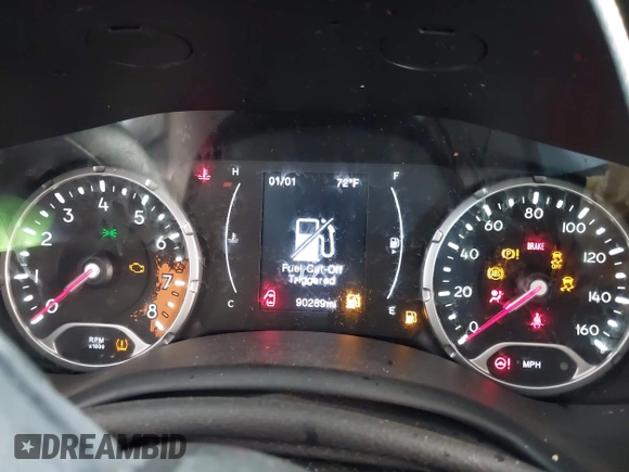 2017 Jeep Renegade Sport with VIN ZACCJAAB5HPF97197, listed as a IAAI auction lot 41368131 with 90,289 mi miles and . Bid and sale history available at DreamBid. Image 7.