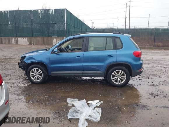 2017 Volkswagen Tiguan S with VIN WVGBV7AX8HK009247, listed as a IAAI auction lot 41346498 with 190,952 mi miles and . Bid and sale history available at DreamBid. Image 14.