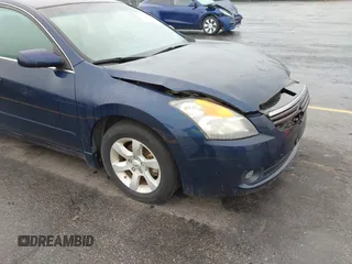 2009 Nissan Altima SL with VIN 1N4AL21E09N461285, listed as a IAAI auction lot 41205734 with 161,655 mi miles and . Bid and sale history available at DreamBid. Image 14.