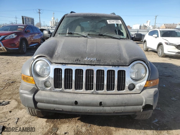 2005 Jeep Liberty Sport with VIN 1J4GL48K95W601814, listed as a Copart auction lot 43141355 with 159,543 mi miles and Salvage Title. Bid and sale history available at carsss.com. Image 5.