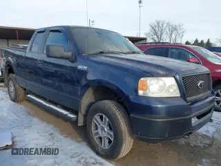 2006 Ford F-150 XLT with VIN 1FTPX14566NA73682, listed as a IAAI auction lot 41395123 with 187,033 mi miles. Bid and sale history available at carsss.com. Image 1.