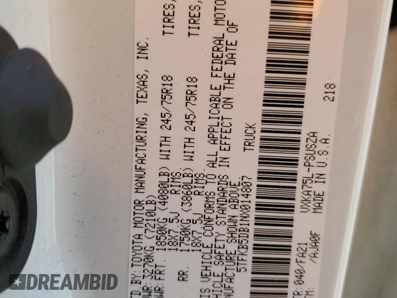 2022 Toyota Tundra SR with VIN 5TFKB5DB1NX014807, listed as a Copart auction lot 61888704 with 48,584 mi miles and Salvage title. Bid and sale history available at DreamBid. Image 12.