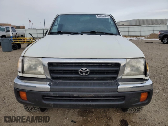 1998 Toyota Tacoma with VIN 4TAWN72N8WZ113174, listed as a Copart auction lot 84641064 with 148,221 mi miles and Salvage Title. Bid and sale history available at DreamBid. Image 5.