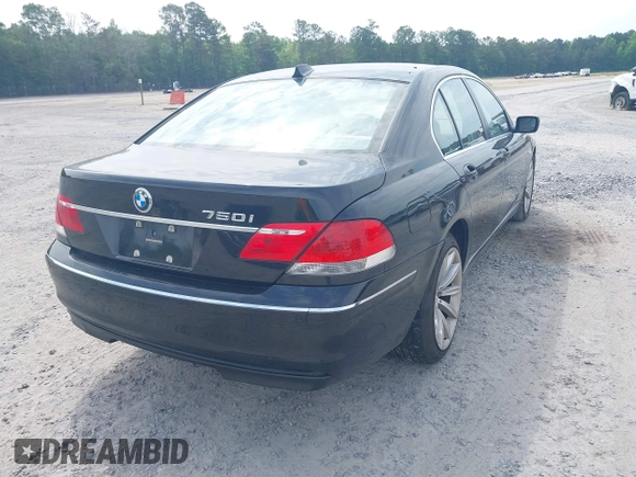 2007 BMW 7 Series 750i with VIN WBAHL83527DT10280, listed as a IAAI auction lot 42195930 with 80,971 mi miles and . Bid and sale history available at carsss.com. Image 4.