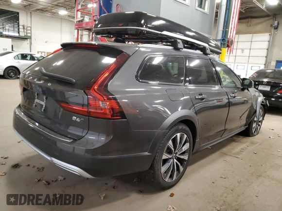 2022 Volvo V90 z VIN YV4062NLXN1147308, wystawiony jako Copart lot #75272543 z przebiegiem 11 702 mil mil oraz . Historia ofert i sprzedaży dostępna na DreamBid. Obrazek 3.