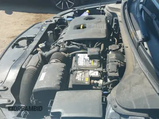 2017 Hyundai Elantra Value Edition z VIN KMHD84LF2HU150905, wystawiony jako IAAI lot #43351612 z przebiegiem 200 734 mil mil oraz . Historia ofert i sprzedaży dostępna na DreamBid. Obrazek 19.