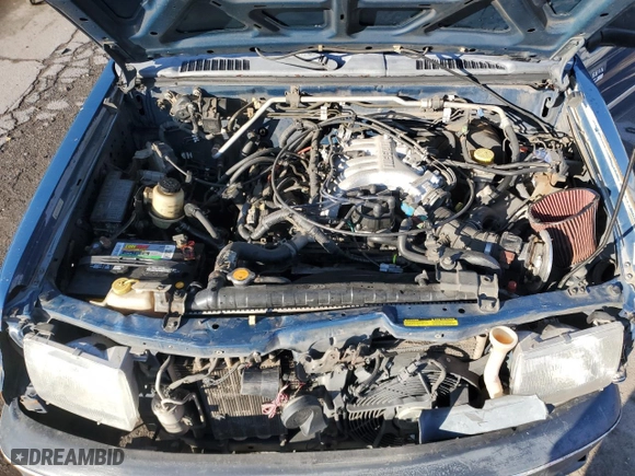 2001 Nissan Xterra XE with VIN 5N1ED28Y51C543811, listed as a Copart auction lot 85030144 with 341,563 mi miles and Salvage Title. Bid and sale history available at carsss.com. Image 12.