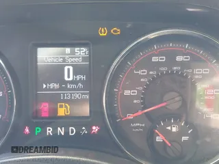 2011 Dodge Charger SE with VIN 2B3CL3CG6BH608460, listed as a IAAI auction lot 41489091 with 113,190 mi miles. Bid and sale history available at carsss.com. Image 7.