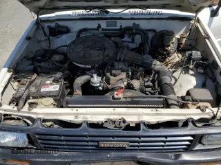 1985 Toyota Pickup z VIN JT4RN50R4F0068265, wystawiony jako Copart lot #51827965 z przebiegiem 348 047 mil mil oraz Szkoda całkowita • Salvage title. Historia ofert i sprzedaży dostępna na DreamBid. Obrazek 11.
