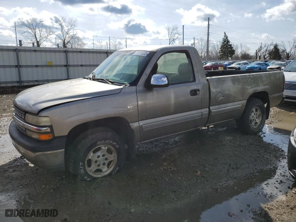 2000 Chevrolet Silverado 1500 LS with VIN 1GCEK14T2YE125042, listed as a Copart auction lot 51515035 with 174,336 mi miles and Clean Title. Bid and sale history available at carsss.com. Image 1.