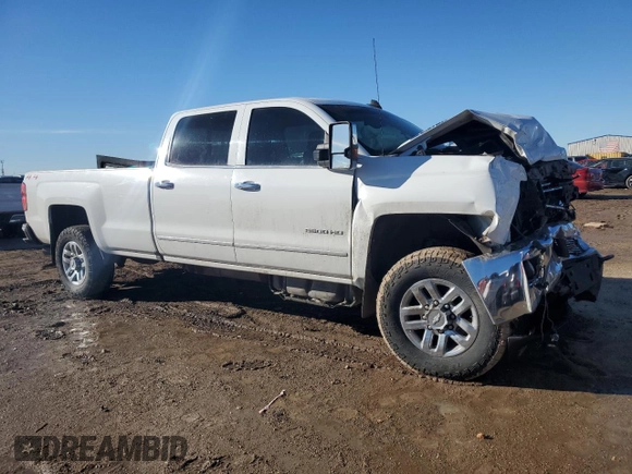 2019 Chevrolet Silverado 3500HD LTZ z VIN 1GC4KXCY0KF276409, wystawiony jako Copart lot #88408515 z przebiegiem 125 787 mil mil oraz Szkody całkowita. Historia ofert i sprzedaży dostępna na DreamBid. Obrazek 4.