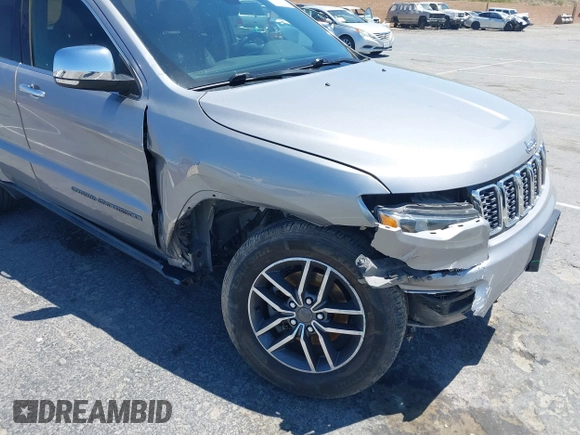 2019 Jeep Grand Cherokee Limited z VIN 1C4RJFBG3KC686280, wystawiony jako IAAI lot #42205004 z przebiegiem 113 936 mil mil oraz . Historia ofert i sprzedaży dostępna na DreamBid. Obrazek 6.