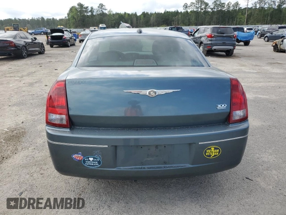 2005 Chrysler 300 with VIN 2C3JA53G95H616536, listed as a Copart auction lot 51099885 with 186,749 mi miles and Salvage Title. Bid and sale history available at carsss.com. Image 6.