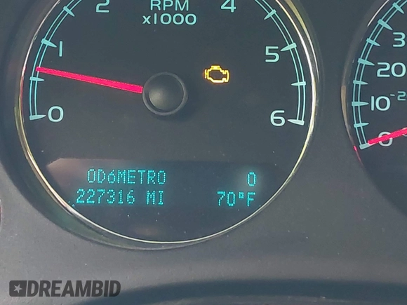2012 GMC Yukon Denali with VIN 1GKS1EEF0CR292852, listed as a IAAI auction lot 41303140 with 227,316 mi miles. Bid and sale history available at carsss.com. Image 15.
