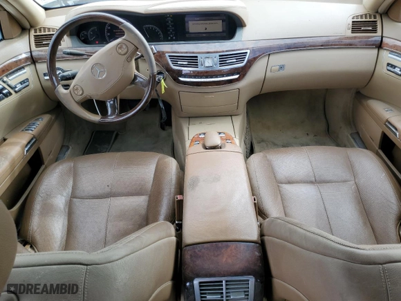 2007 Mercedes-Benz S-Class 5.5L V8 with VIN WDDNG71X67A084308, listed as a Copart auction lot 46955115 with 128,781 mi miles and Salvage Title. Bid and sale history available at carsss.com. Image 8.