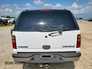 2002 Chevrolet Tahoe LS with VIN 1GNEC13Z32R200857, listed as a Copart auction lot 59812865 with 116,823 mi miles and Salvage title. Bid and sale history available at DreamBid. Image 6.