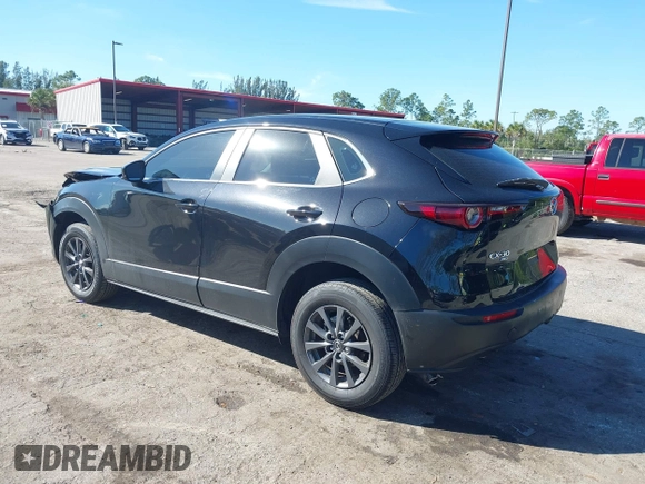 2024 Mazda CX-30 2.5 S with VIN 3MVDMBAM8RM678796, listed as a IAAI auction lot 41431867 with 11,516 mi miles. Bid and sale history available at carsss.com. Image 3.