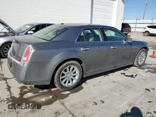 2012 Chrysler 300 Limited z VIN 2C3CCACGXCH204098, wystawiony jako Copart lot #49424685 z przebiegiem 258 888 mil mil oraz Szkoda całkowita • Salvage title. Historia ofert i sprzedaży dostępna na DreamBid. Obrazek 3.