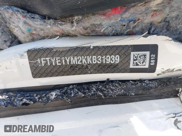 2019 Ford Transit with VIN 1FTYE1YM2KKB31939, listed as a IAAI auction lot 41733407 with Not Provided miles. Bid and sale history available at carsss.com. Image 9.
