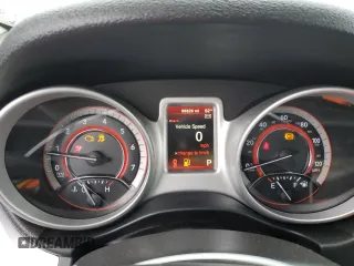 2017 Dodge Journey SXT with VIN 3C4PDCBG2HT518494, listed as a Copart auction lot 50752315 with 98,826 mi miles and Salvage Title. Bid and sale history available at carsss.com. Image 9.