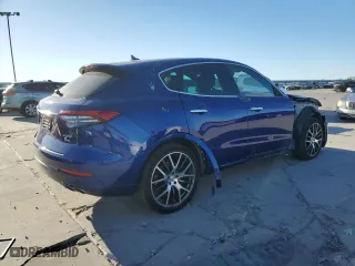 2022 Maserati Levante GT with VIN ZN661XUA5NX402354, listed as a Copart auction lot 42238435 with 35,747 mi miles and Salvage Title. Bid and sale history available at carsss.com. Image 3.