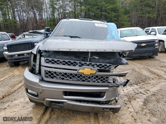 2013 Chevrolet Silverado 2500HD LTZ with VIN 1GC1KYE81DF223629, listed as a Copart auction lot 84713064 with NaN miles and Salvage Title. Bid and sale history available at carsss.com. Image 5.