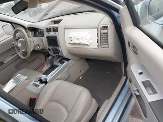 2008 Mercury Mariner z VIN 4M2CU39H98KJ30705, wystawiony jako IAAI lot #42265080 z przebiegiem 60 636 mil mil oraz . Historia ofert i sprzedaży dostępna na DreamBid. Obrazek 5.