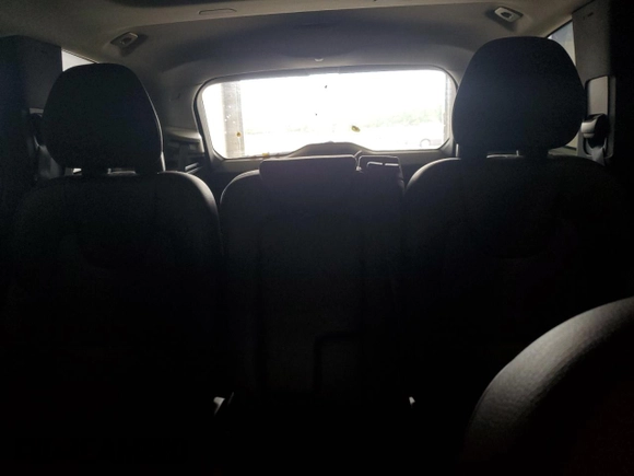 2022 Volvo XC90 Momentum with VIN YV4102PK5N1801951, listed as a Copart auction lot 61152295 with 49,956 mi miles and Salvage title. Bid and sale history available at DreamBid. Image 10.