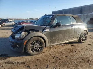 2015 MINI Convertible S z VIN WMWZP3C58F2A91317, wystawiony jako Copart lot #42748905 z przebiegiem 164 932 mil mil oraz Szkoda całkowita • Salvage title. Historia ofert i sprzedaży dostępna na DreamBid. Obrazek 1.