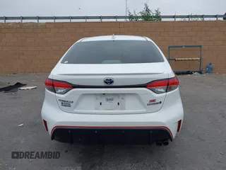 2023 Toyota Corolla Hybrid LE with VIN JTDBCMFE6P3017131, listed as a IAAI auction lot 41450794 with 39,544 mi miles. Bid and sale history available at carsss.com. Image 16.