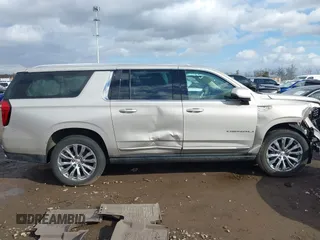 2021 GMC Yukon XL Denali with VIN 1GKS2JKL6MR373274, listed as a IAAI auction lot 41660282 with 88,373 mi miles. Bid and sale history available at carsss.com. Image 13.