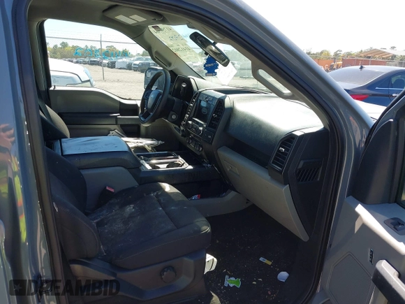 2019 Ford F-150 XL with VIN 1FTEW1CP1KFC29631, listed as a IAAI auction lot 41757364 with 81,796 mi miles and . Bid and sale history available at carsss.com. Image 5.