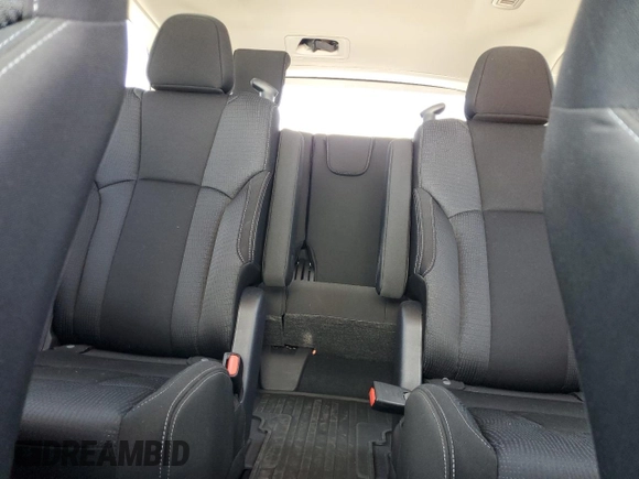 2024 Subaru Ascent Premium with VIN 4S4WMAEDXR3465697, listed as a Copart auction lot 58382275 with 8,208 mi miles and Salvage title. Bid and sale history available at DreamBid. Image 10.