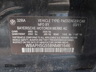 2011 BMW 3 Series 328i with VIN WBAPH5G55BNM81646, listed as a IAAI auction lot 42376059 with 116,318 mi miles and . Bid and sale history available at DreamBid. Image 9.