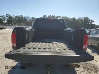 2017 Ram 2500 Big Horn with VIN 3C6UR5DJ4HG771793, listed as a Copart auction lot 87326994 with 113,051 mi miles and Non Repairable. Bid and sale history available at carsss.com. Image 6.