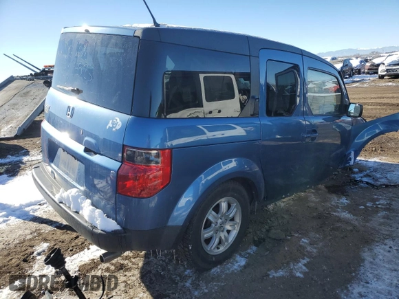 2007 Honda Element EX with VIN 5J6YH27727L013653, listed as a Copart auction lot 87925175 with 114,612 mi miles and Salvage Title. Bid and sale history available at DreamBid. Image 3.