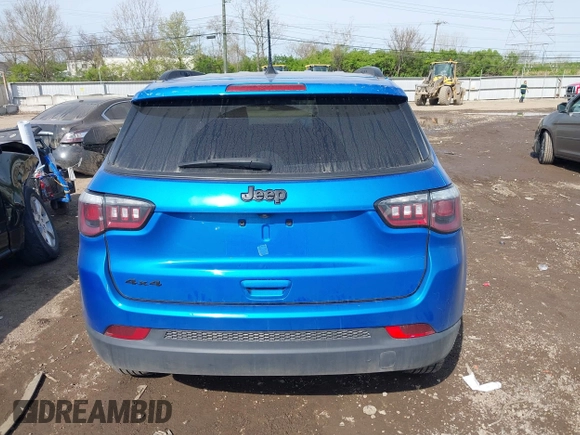 2019 Jeep Compass Latitude z VIN 3C4NJDBB9KT713896, wystawiony jako IAAI lot #42055180 z przebiegiem 67 025 mil mil oraz . Historia ofert i sprzedaży dostępna na DreamBid. Obrazek 17.