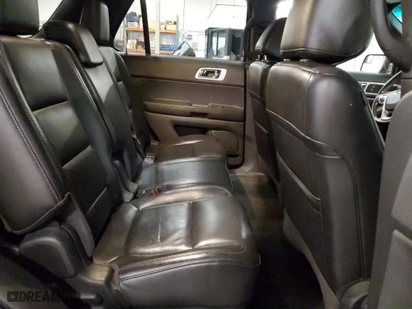 2011 Ford Explorer XLT with VIN 1FMHK8D8XBGA08334, listed as a Copart auction lot 49278205 with 237,937 mi miles and Clean Title. Bid and sale history available at carsss.com. Image 11.